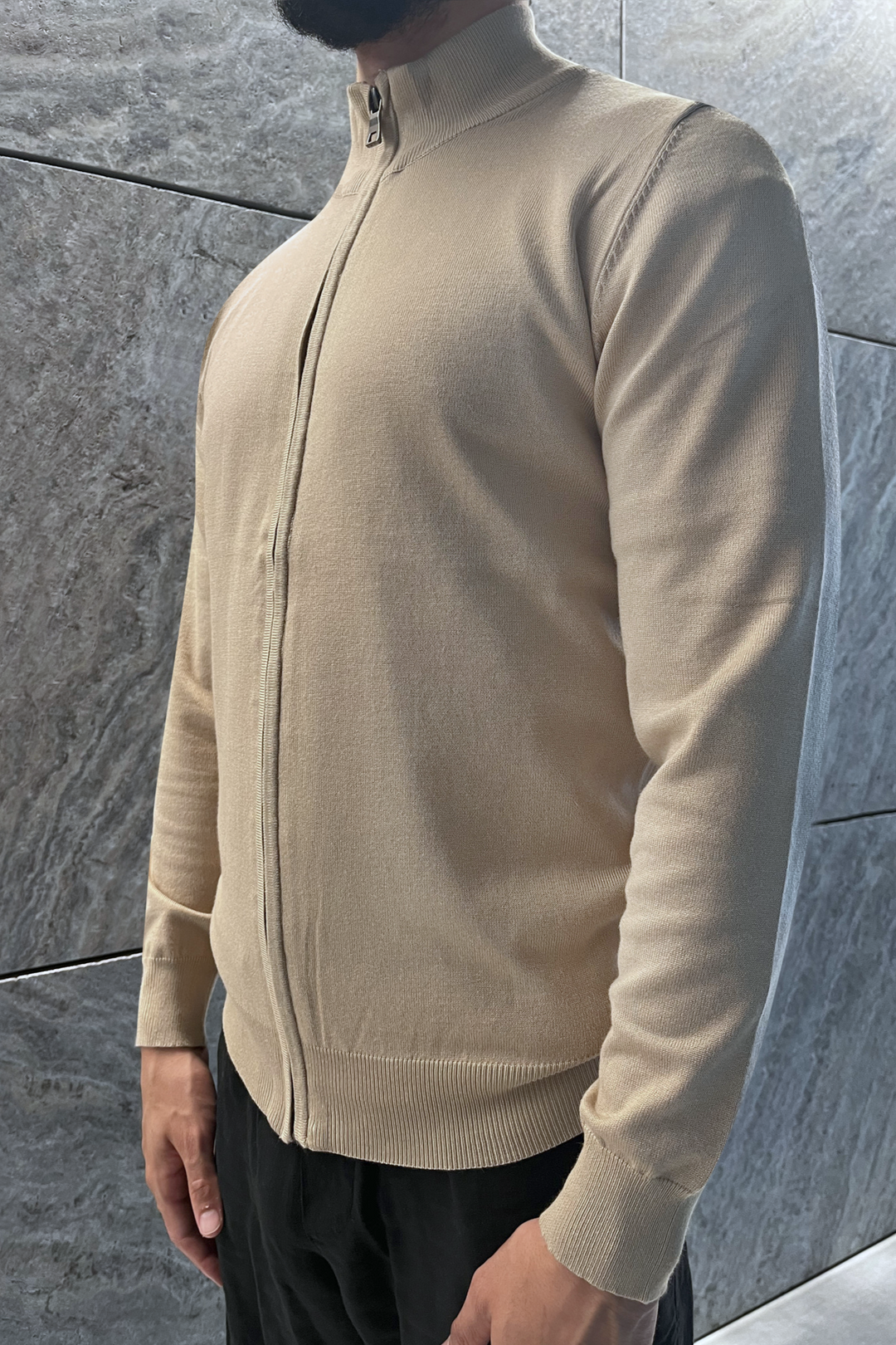 Luma Pullover mit durchgehendem Reißverschluss – Beige 