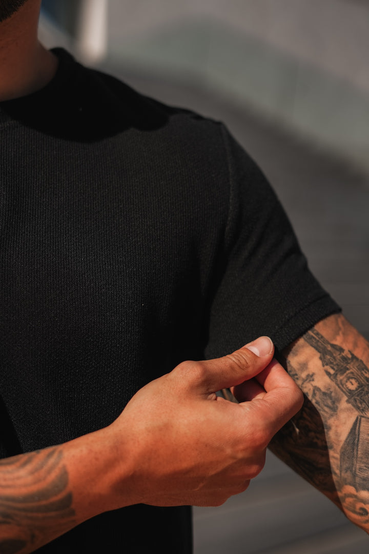 Soli Knitted T-shirt - Black